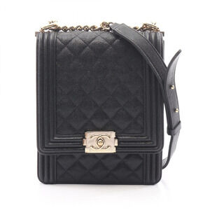 Chanel Boy Matelassé Shoulder Bag/Handbag, Calfskin Leather, Women's, Black (...